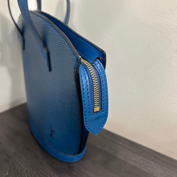 #210 LOUIS VUITTON Epi Saint Jacques PM - Picture 3 of 8